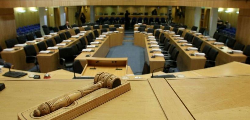 Κύπρος: Εν μέσω κριτικής για την ενεργειακή πολιτική εγκρίθηκε ο προϋπολογισμός της ΡΑΕΚ