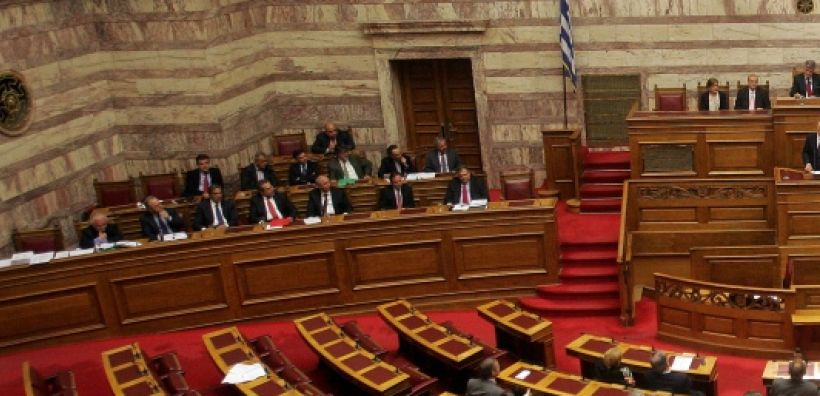 Κόντρα για το φόρο στο πετρέλαιο στη συζήτηση για το φορολογικό