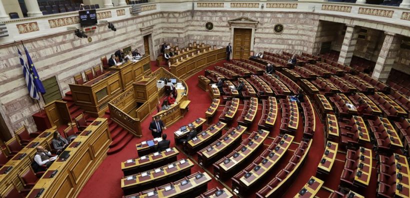 Έντονο ενεργειακό άρωμα στη συζήτηση για το πολυνομοσχέδιο Γαβρόγλου στη Βουλή
