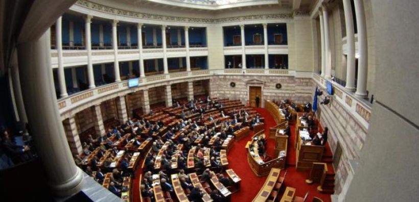 Σε εξέλιξη η συζήτηση για τις συμφωνίες με Αίγυπτο και Ιταλία- Αύριο ονομαστική ψηφοφορία