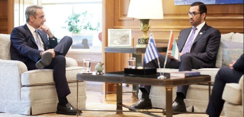 Συνάντηση του πρωθυπουργού με τον υπουργό Βιομηχανίας των ΗΑΕ - Επαναβεβαιώθηκε η ισχυρή στρατηγική εταιρική σχέση