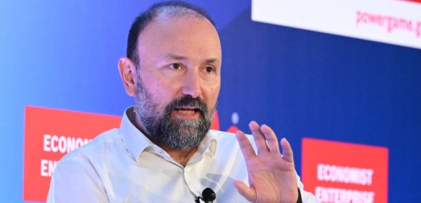 Καρακούσης (ΔΕΗ): Οι πελάτες, πλέον, είναι πιο εκπαιδευμένοι και θα πρέπει να αναζητήσουν οι ίδιοι τον ρόλο τους στην ενεργειακή μετάβαση