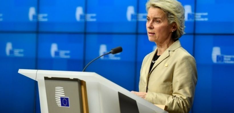 Φον ντερ Λάιεν: Η ΕΕ έχει έτοιμο ένα «εύρωστο και ολοκληρωμένο» πακέτο κυρώσεων εναντίον της Ρωσίας, εφόσον χρειαστεί