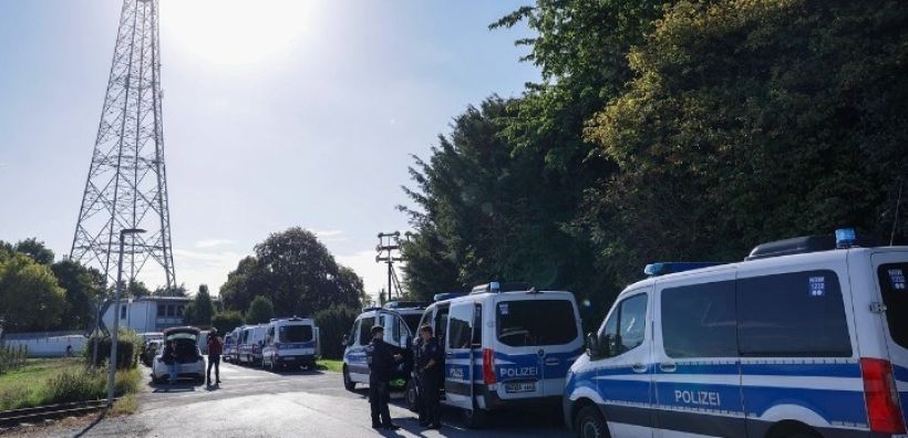 Γερμανία: Έρευνα για την πυρκαγιά που ξέσπασε σε υποσταθμό ηλεκτρικής ενέργειας