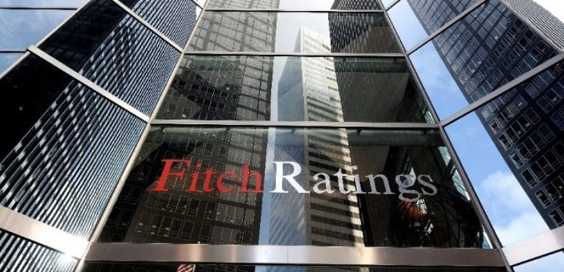 Η Fitch μείωσε σε αρνητική την προοπτική του κρατικού αξιόχρεου της Κίνας