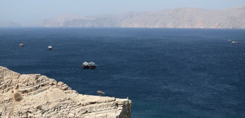 Ιράν: Περίπου 12 νάρκες πόντισε η Τεχεράνη στα Στενά του Χορμούζ