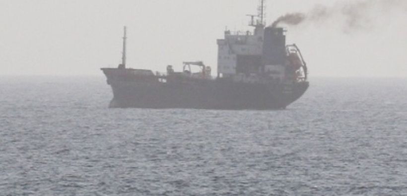 Επιχείρηση διάσωσης του πληρώματος του ελληνόκτητου φορτηγού πλοίου που επλήγη από τους Χούθι