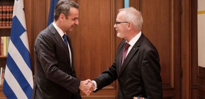Οι ενεργειακές χρηματοδοτήσεις της ΕΤΕπ και η ενεργειακή μετάβαση στο επίκεντρο της συνάντησης Hoyer και Μητσοτάκη