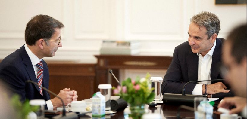 Για τα τρία κέντρα δεδομένων στην Αττική συνομίλησε ο Κ. Μητσοτάκης με τον αντιπρόεδρο της Microsoft