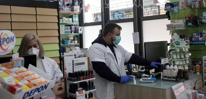 Ποια καταστήματα παραμένουν ανοιχτά και ποια κλείνουν από σήμερα