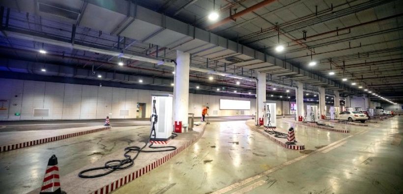 Κίνα: Αύξηση 53,5% στις υποδομές φόρτισης ηλεκτροκίνητων οχημάτων