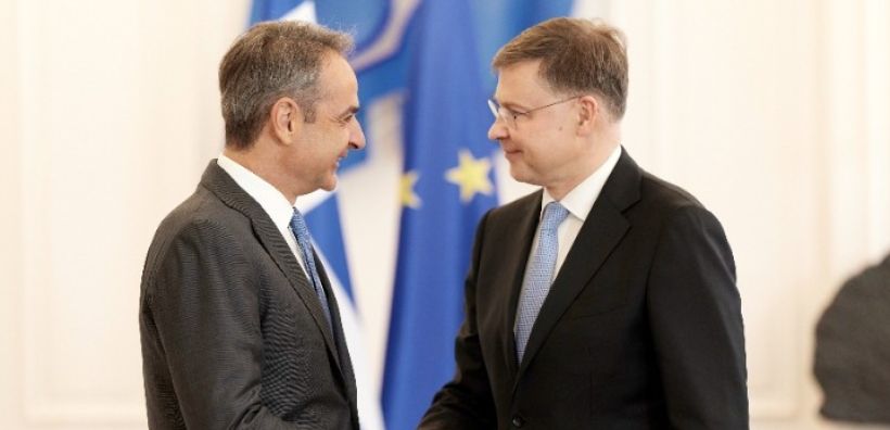 Συνάντηση Μητσοτάκη - Ντομπρόβσκις: Στο επίκεντρο η υλοποίηση των προαπαιτούμενων του Ταμείου Ανάκαμψης - Εγκρίθηκε η 7η δόση των 1,18 δισ. ευρώ