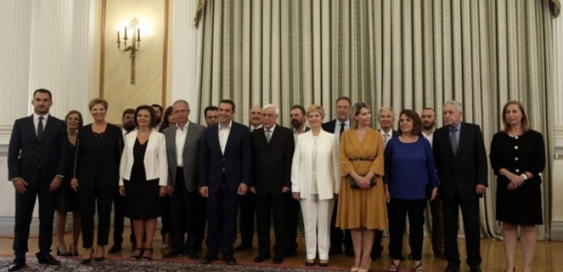 Ορκίστηκαν τα νέα μέλη της κυβέρνησης
