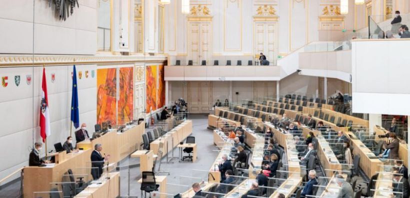 Αυστρία: Εμπόδια από την αντιπολίτευση στην εξοικονόμηση φυσικού αερίου 