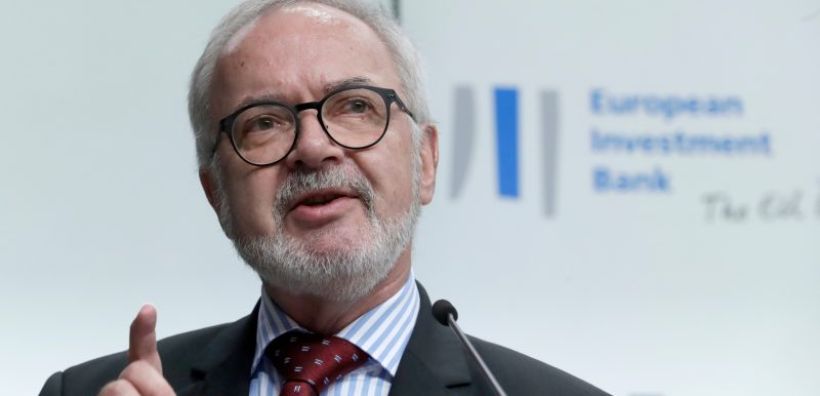 Δύο συμβάσεις 655 εκ. ευρώ για την ενέργεια φέρνει στην Αθήνα ο πρόεδρος της ΕΤΕπ Β. Χόγερ – Υπογραφές με Σκρέκα και Στάσση για ΣΔΑΜ και δίκτυα διανομής