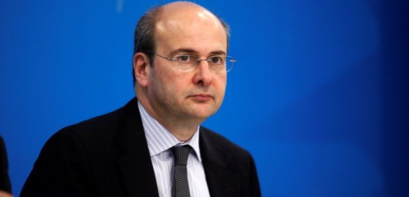 Χατζηδάκης: Η κυβέρνηση θυσιάζει συντάξεις και αφορολόγητο για να δώσει μάχη για τη ΔΕΗ