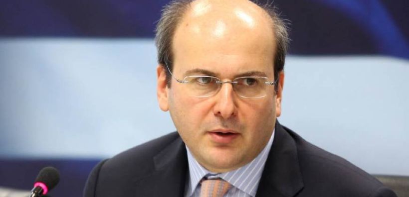 Χατζηδάκης: 800 εκατομμύρια περίπου οφείλονται από 60.000 συμπατριώτες μας στη ΔΕΗ