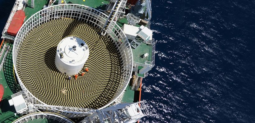 Η Hellenic Cables προσωρινή ανάδοχος της ηλεκτρικής διασύνδεσης Σαντορίνης-Νάξου