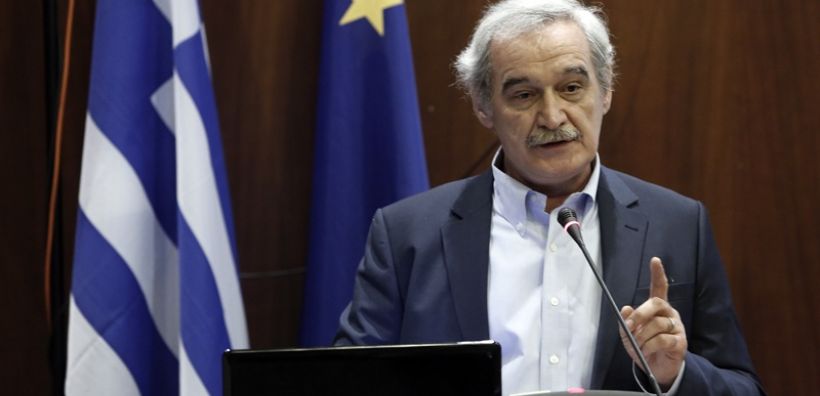 Χουντής: Τζογάρει η κυβέρνηση το δημόσιο χαρακτήρα του ΑΔΜΗΕ
