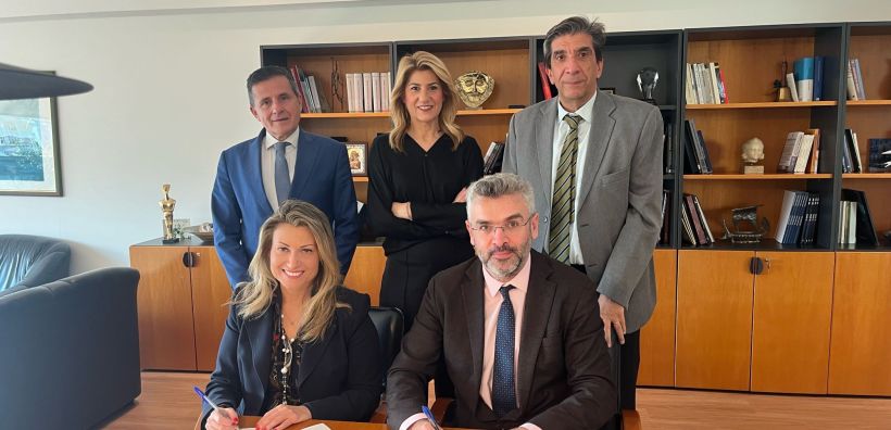 Μνημόνιο Συνεργασίας υπέγραψαν ΡΑΑΕΥ και Επιτροπή Κεφαλαιαγοράς