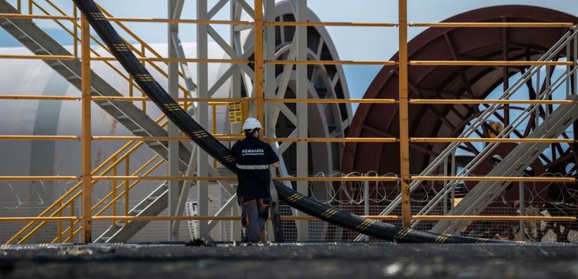 Μεταβατικό υβριδικό μοντέλο για τη συμμετοχή της Κρήτης στις αγορές ρεύματος μετά την ολοκλήρωση της μικρής διασύνδεσης