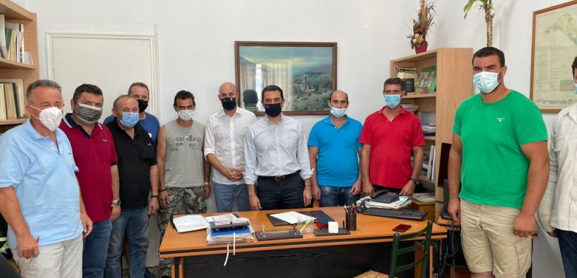 Κώστας Σκρέκας: «Οικονομική ενίσχυση ύψους 700.000 ευρώ στους δασικούς συνεταιρισμούς της Βόρειας Εύβοιας και 200.000 ευρώ στα Κέντρα Περίθαλψης Ειδών Άγριας Πανίδας»