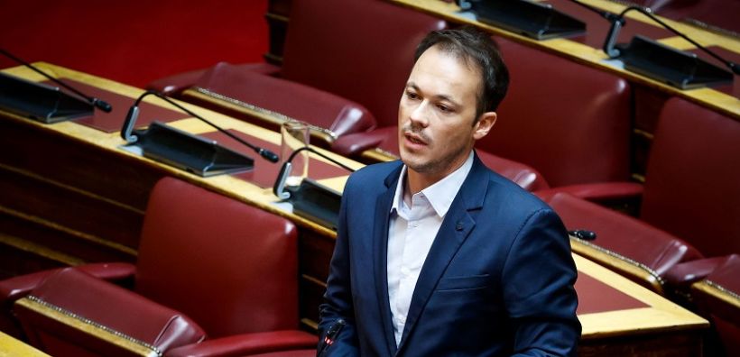 Μ. Ζαμπάρας: Η κυβέρνηση κλείνει τα μάτια στη χειραγώγηση της αγοράς ενέργειας