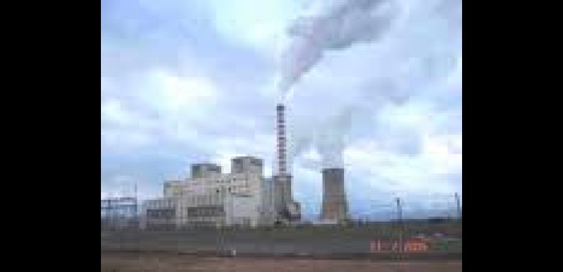 Τη γλίτωσε η ΔΕΗ με «κούρεμα» μόνο 15% στους μισθούς της…