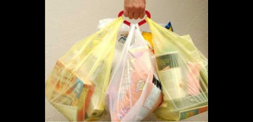 Ευρωπαϊκή "συνταγή" για μείωση της χρήσης πλαστικής σακούλας κατά 80%