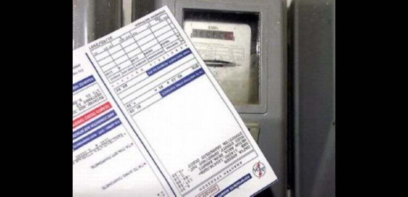 Η ΔΕΗ έκοψε το ρεύμα στο δημαρχείο Αμυνταίου 