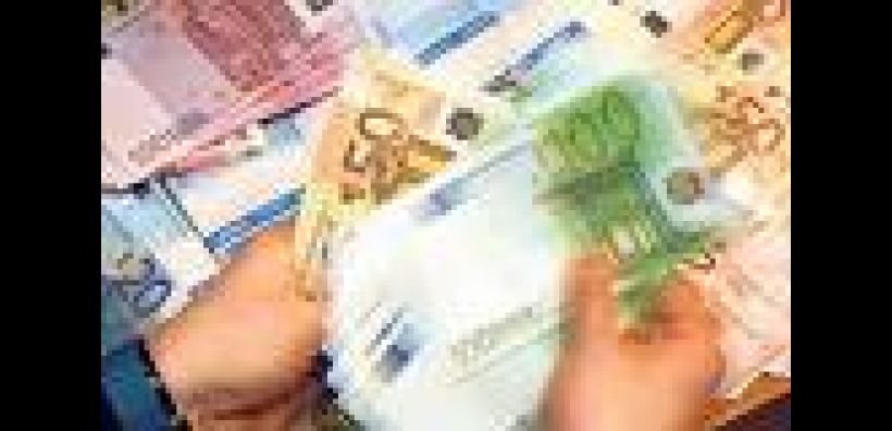 Τι δάνεια προσφέρουν οι τράπεζες για φωτοβολταϊκά σε κτίρια