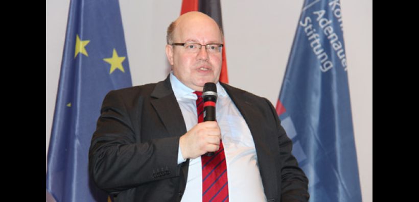 Γερμανία: Υποδιπλασιασμό των νέων φ/β αναμένει ο υπουργός Ενέργειας
