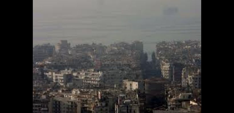 Νέφος τύπου... Λονδίνου από τζάκια και σόμπες στη Θεσσαλονίκη