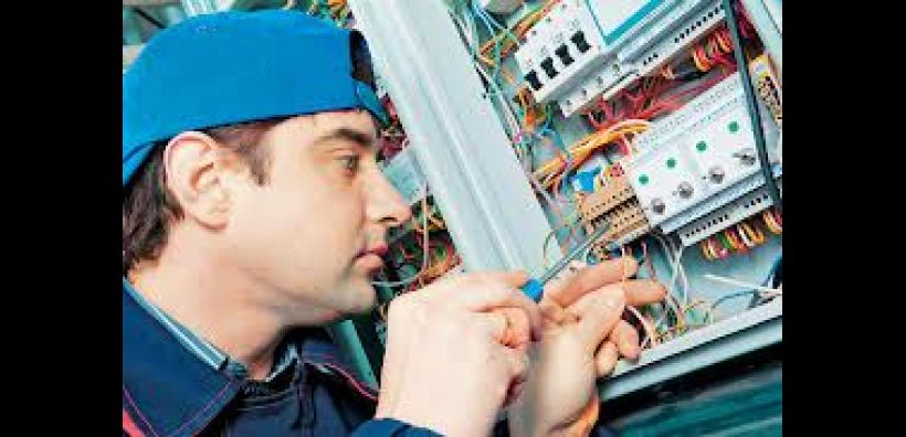 Χωρίς φαινόμενα φοροδιαφυγής και εισφοροδιαφυγής ο κλάδος εργοληπτών ηλεκτρολόγων 