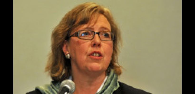 Στις Σκουριές η Καναδή βουλευτής Elizabeth May