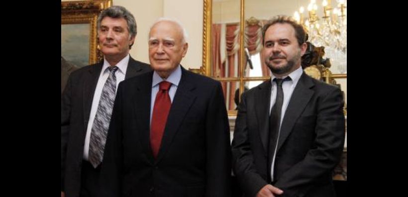 Παπούλιας: Παραβιάζονται με προκλητικό τρόπο τα δικαιώματα της Κύπρου στην ΑΟΖ