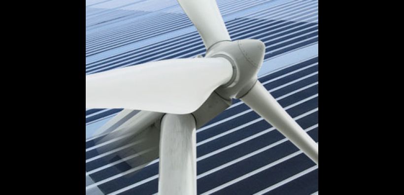 Energy Watch Group: Οι ΑΠΕ μπορούν να αποδεσμεύσουν την ΕΕ από τις ενεργειακές εισαγωγές