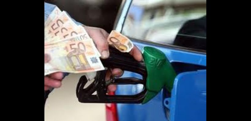 Ντ. Ρόβλιας: Θα μειωθούν οι τιμές των καυσίμων