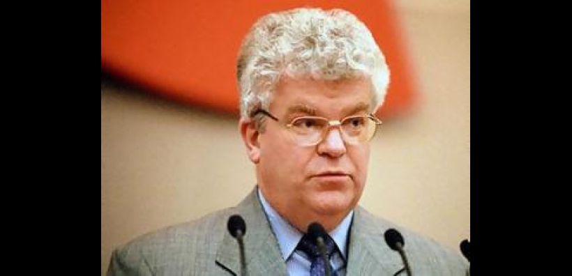 Αιφνιδιάζει τη Λευκωσία ο Τζιζόφ: «Πρέπει να ληφθεί υπόψη η Τουρκία»