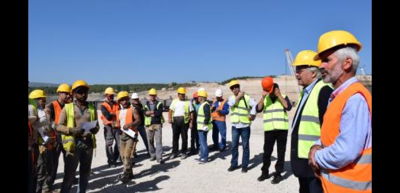 Ζαριανόπουλος: Οι εργαζόμενοι της ΔΕΗ να στήσουν μπλόκο στην παραπέρα ιδιωτικοποίηση