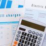 Βρετανία: Νέα μείωση στο ανώτατο όριο τιμών ενέργειας από την Ofgem