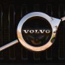 Η Volvo ανακαλεί μεγάλη παρτίδα SUV λόγω κινδύνου ανάφλεξης από τη μπαταρία