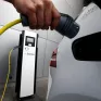 Ηλεκτροκίνηση: 3.000 εταιρείες φόρτισης EV στην Ευρώπη αναζητούν χιλιάδες εργαζόμενους – Οι κενές θέσεις και τα κίνητρα πολιτικής