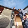 Σαρώνουν οι αντλίες θερμότητας: Τι δείχνει η σύγκριση με αέριο και πετρέλαιο
