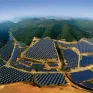 Κίνα: Θα ξεπεράσει τα 500 GW νέα ισχύς φωτοβολταϊκών και αιολικών το 2025