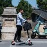 Ηλεκτρικά πατίνια: ευχή και κατάρα για τις πόλεις