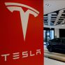 Tesla: Πιο κάτω από τις προσδοκίες οι πωλήσεις γ΄ τριμήνου