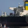 Ρωσία: Έσοδα από εξαγωγές πετρελαίου με ελληνικά πλοία