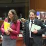 Την επιβολή αυστηρότερων κανόνων στο κινέζικο ντάμπινγκ εξετάζει η ΕΕ