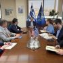 Ο κάθετος διαδρομος στο επίκεντρο της συνάντησης Σ. Παπασταύρου - Joshua Volz